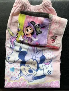 チビすけ様専用　Disney／MINNIE MOUSEプールタオル＋ハンドタオル