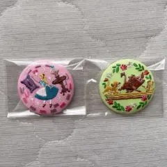 ディズニー　刺繍缶バッジ　アリス　ライオンキング