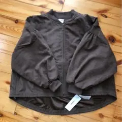 新品タグ付き CIAOPANIC TYPY 袖・背中ギャザーブルゾン