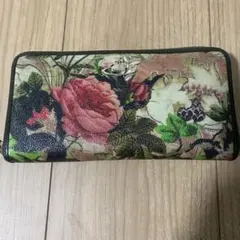 長財布　花柄　緑