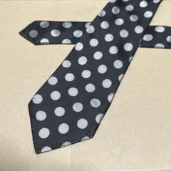【美品】COMME des GARÇONS コムデギャルソン　ネクタイ　水玉　黒 美 COMME des GARCONS HOMME ブラック水玉ネクタイ