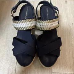 サンダルのサムネイル