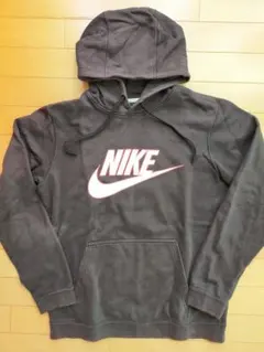 NIKE ブラック パーカー Mサイズ