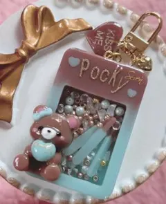 レジンチャーム　シェイカーチャーム　シャカシャカ　ポッキー風　チョコミント