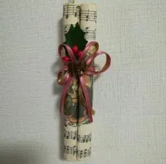 クリスマス飾り 楽譜柄 オーナメント ピンクのリボン　アンティーク調
