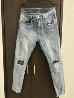 ライトブルーデニムスキニーパンツ