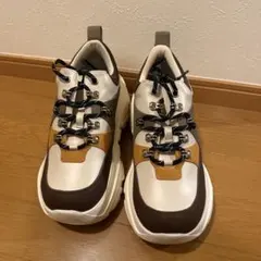 厚底スニーカー SLYノベルティ