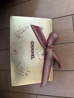 CHANELシャネル ホリデー　ギフトボックス、ショッパー