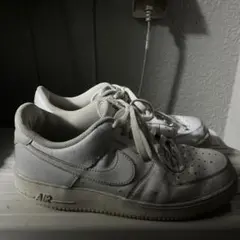 NIKE AIR FORCE 1 ホワイト
