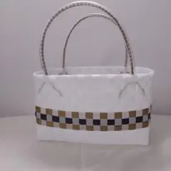 ホワイト チェック柄 かごバッグ 中型