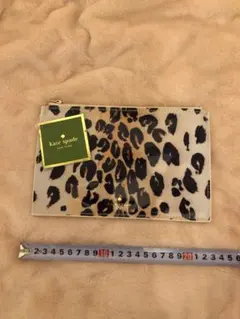 ◆新品、未使用◆kate spade レオパード柄 ポーチ