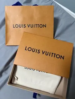 LOUIS VUITTON ギフトボックス 中型