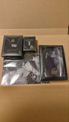 ツイステッドワンダーランド　ネックレス　4点セット