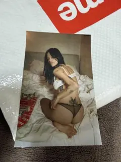 supreme ステッカー