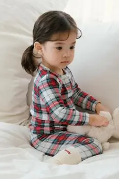 コニー[Holiday] モダール ウルトラソフト パジャマセット　80サイズ