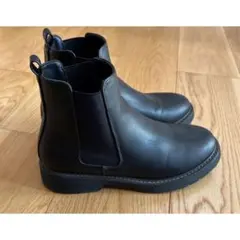 黒 レザー　サイドゴアブーツ　ORiental TRaffic ✖️ earth