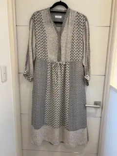 BEAUTY&YOUTH パターン入り長袖ワンピース