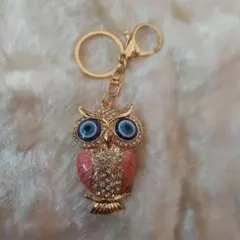 福を呼ぶ♪ 縁起物　フクロウ　キーホルダー　チャーム　バッグチャーム　ピンク