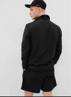 GAP ブラック ナイロンジャケット M