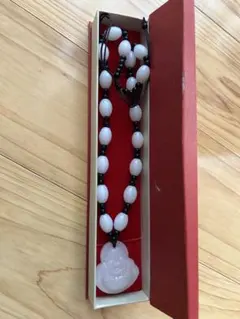 仏像モチーフネックレス　ペンダント　新品未使用