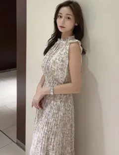 SNIDEL Sustainable20周年プリントワンピース