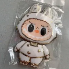 【新品】 LABUBU スマホスタンド ホワイト