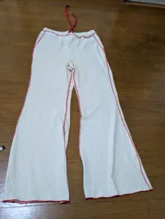 vis-a-vis フレアパンツのサムネイル