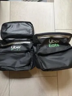 Uber Eatsのポーチバッグ新品未使用と新古品、ポケット付き　2個セット