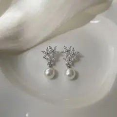 ジルコニアお花フラワーパールピアス ブライダル ウェディング 結婚式 パーティー