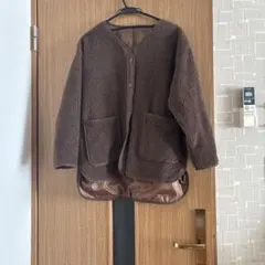 モコモコ　ノーカラーブルゾン