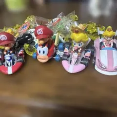 マリオ ミニカー 4体セット 他キャラキーホルダー6体付きおまけアクリル星