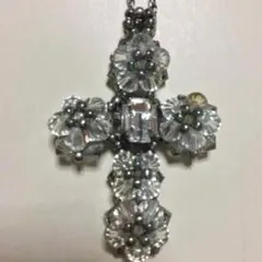 スワロフスキー クロス ネックレス