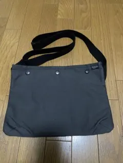 90s 00s NIKE ナイキ ボディバッグ ワンショルダー スリング - メルカリ
