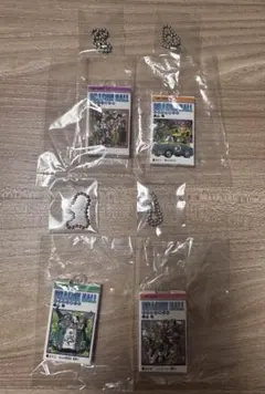 ドラゴンボール　コミックスチャーム4個セット　30巻、31巻、32巻、36巻