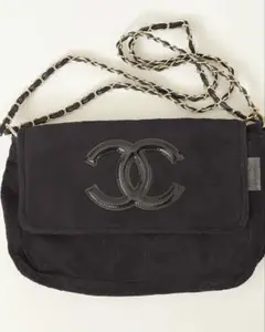 ノベルティ ショルダーバッグ　パイル生地　ロゴマーク　ブラック　シャネル　美品