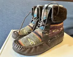 Minnetonkaマルチカラー ムートンショートブーツ