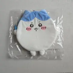 ちいかわくじ もちっとふわっとコレクション　まんまるポーチ(ハチワレ)