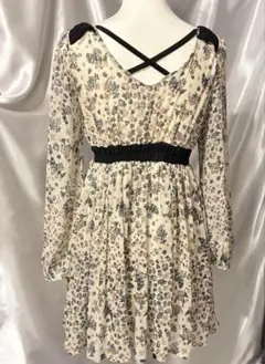 Item thumbnail for item caeb37f8-9ea9-40b0-a4a1-c66e0a4d25d2