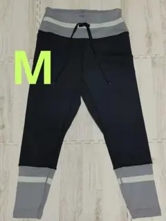 ワークマン　ハイウエスト　七分丈　レギンス　Mのサムネイル