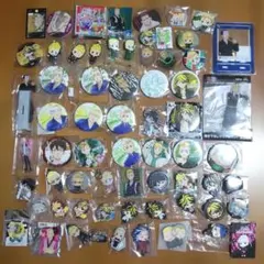東京リベンジャーズ　グッズ　まとめ売り　セット　大量　アクスタ　缶バッジ
