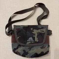 アップルバム】 Pixel Camo Neck Pouch ネックポーチ - メルカリ