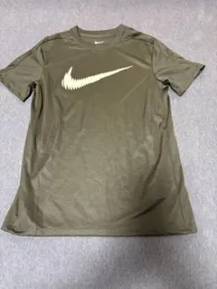 Nike DRI-FIT 半袖Tシャツ　くろ