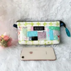 パッチワーク × デニム ポーチ (黄緑系)