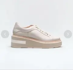 Lucida アクルス エナメルスクエアトウ厚底スニーカーのサムネイル