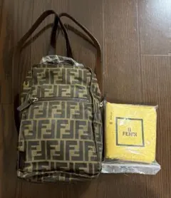 希少　FENDI ズッカ柄 リュック バックパックのサムネイル