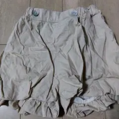 ベージュ フリル付きショートパンツ 80cm