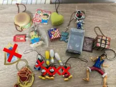 キーホルダー　ストラップ　ワンピース　ミッキー　ディズニー　仮面ライダー　銀魂