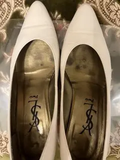 YVES SAINT LAURENT パンプス ホワイト - メルカリ