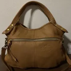 ☆開店セール☆ 新品未使用 美品 ダコタ レザー レイジー スタッズ 