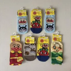 【新品未使用】　アンパンマン　新品タグ付き　13-19cm 靴下7足セットのサムネイル